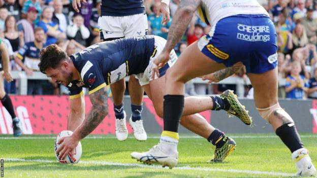 James Bentley scores the decisive try for Leeds as Warrington let a lead slip three times
